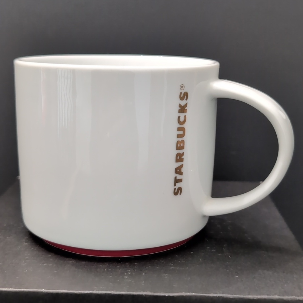 Starbucks 2012 Large White Stackable 16 oz Ceramic Coffee Mug .